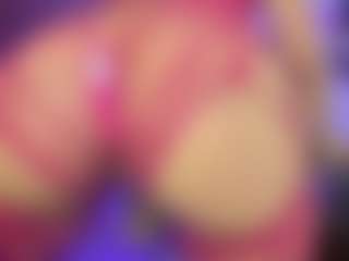 Camila Martinez's Live Sex Cam Show