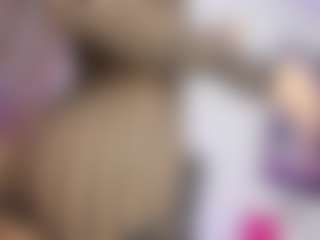 Live cam show with Camila Martinez - Latina on StripNow | colombia