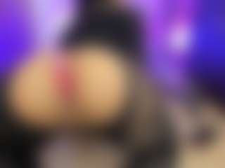 Live cam show with Camila Martinez - Big Tits on Camsoda