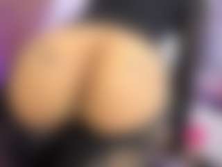 Live cam show with Camila Martinez - Latina on Camsoda | colombia