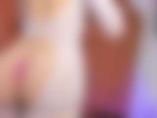 Camila Martinez's Live Sex Cam Show