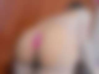 Camila Martinez's Live Sex Cam Show