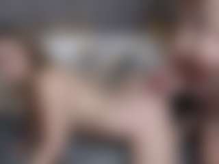 Live cam show with BangHotties - Lesbian on Hubzter Live