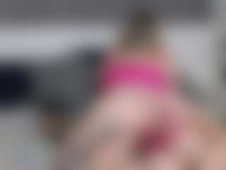 Live cam show with BangHotties - Strapon on Fit Hotties