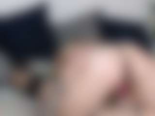 Live cam show with BangHotties - Strapon on milfzrlive.com