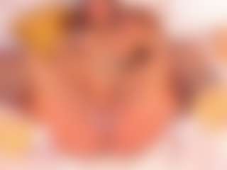 Live cam show with Cock Pleaser - Oil on CSO-WL