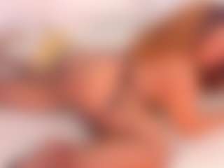 Live cam show with Cock Pleaser - Squirt on Big Tits