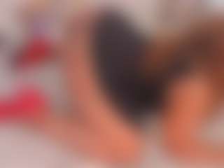 Live cam show with Cock Pleaser - Full Nudity on crypto-cams