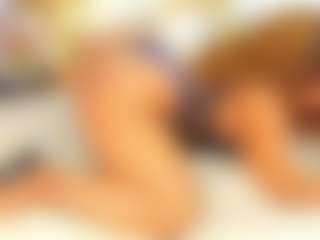 Live cam show with Cock Pleaser - Double Penetration on CamClone