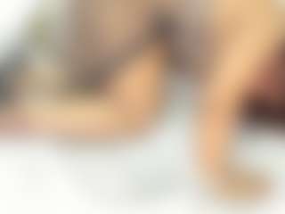Live cam show with Cock Pleaser - Spank on madthumbs