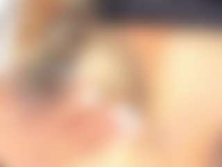 Live cam show with Cock Pleaser - Ebony on Camsoda | colombia