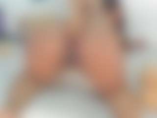 Cock Pleaser's Live Sex Cam Show