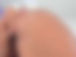 Live cam show with Cock Pleaser - Strip on CamClone