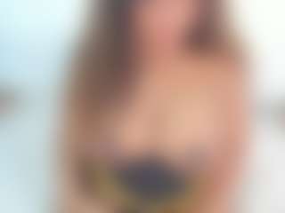 Live cam show with Cock Pleaser - Ebony Big Ass on Gym Cam Girls
