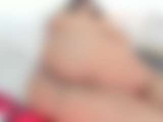 Live cam show with Cock Pleaser - Ebony Shaved Pussy on Camsoda