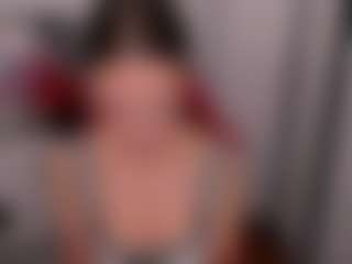 Live cam show with PamelaTemperament - Mature on livesuperchat.net