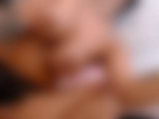 Live cam show with yuukenzi - Double Penetration on chickslive.net