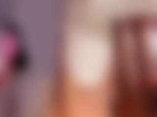 Live cam show with Lovely-Poppy - Skinny on googirlz