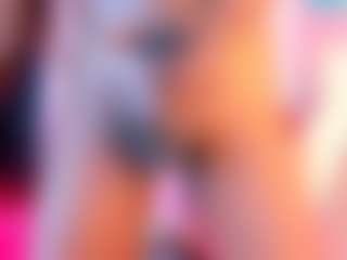 AntonellaAzams's Live Sex Cam Show