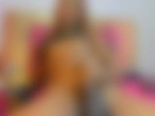 AntonellaAzams's Live Sex Cam Show
