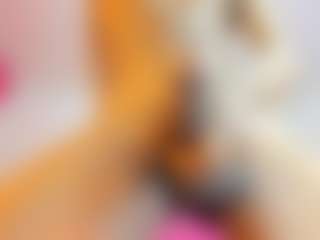 AntonellaAzams's Live Sex Cam Show