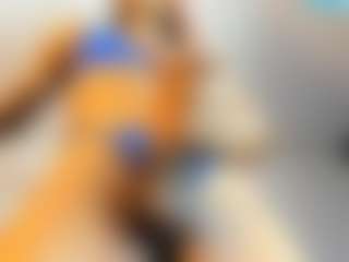AntonellaAzams's Live Sex Cam Show