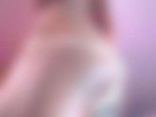 AntonellaAzams's Live Sex Cam Show