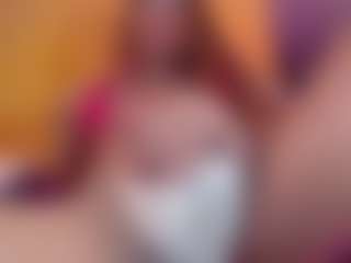 AntonellaAzams's Live Sex Cam Show