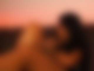 Live cam show with KimyBroox - Bikini on CamClone