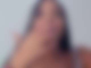 Live cam show with S. Sotto - Brown Eyes on Camsoda