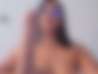 Live cam show with S. Sotto - Tease on Camsoda