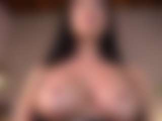 Live cam show with Elle Diane 👑 - Latina on live18s.com | colombia