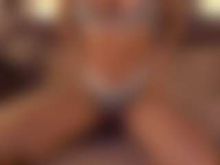 Elle Diane 👑's Live Sex Cam Show