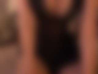 Elle Diane 👑's Live Sex Cam Show