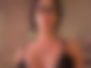 Elle Diane 👑's Live Sex Cam Show