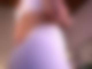 Live cam show with Elle Diane 👑 - Fetish on Dolls Live