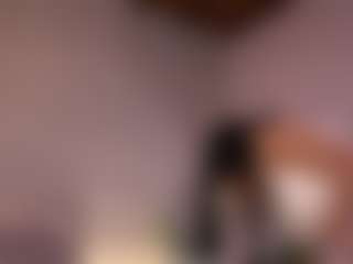Live cam show with Elle Diane 👑 - Pov on livesuperchat.net