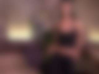 Live cam show with Elle Diane 👑 - Pov on CSO-WL