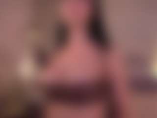 Live cam show with Elle Diane 👑 - Big Tits Teen (18+) on crypto-cams