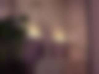 Live cam show with Elle Diane 👑 - Student on camwithhim.com