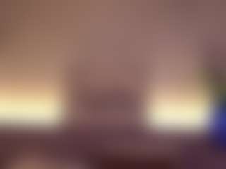Elle Diane 👑's Live Sex Cam Show