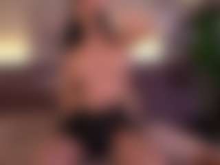 Elle Diane 👑's Live Sex Cam Show
