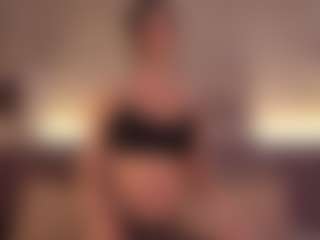 Elle Diane 👑's Live Sex Cam Show