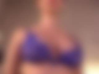 Elle Diane 👑's Live Sex Cam Show