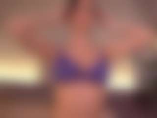 Elle Diane 👑's Live Sex Cam Show