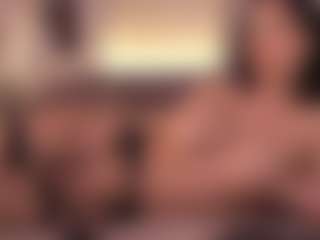 Live cam show with Elle Diane 👑 - Brown Eyes Big Tits on SquirtSoMuch