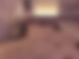 Live cam show with Elle Diane 👑 - Deepthroat on Camsoda