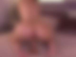 Elle Diane 👑's Live Sex Cam Show
