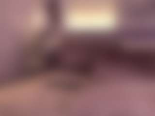 Live cam show with Elle Diane 👑 - Latina Teen (18+) on TeamSkeetLive | colombia
