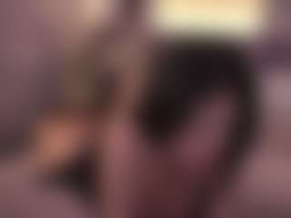 Live cam show with Elle Diane 👑 - Big Tits on makecum.org